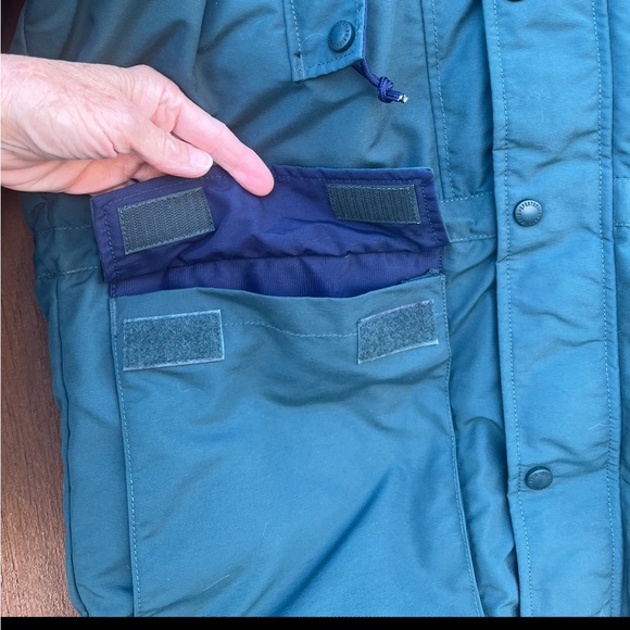 Columbia men’s vintage down jacket. EUC. Size Small - Picture 4 of 16